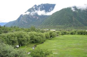 Linzhi Lulang